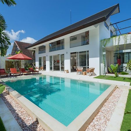 Villa Alina Seminyak Zewnętrze zdjęcie